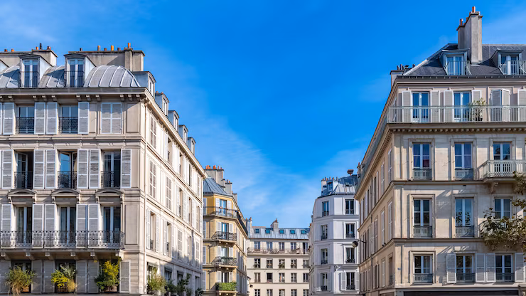 Immeuble parisien typique